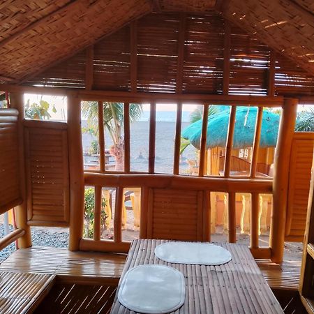 Sea Breeze Beachfront Home And Cottages サンフアン エクステリア 写真