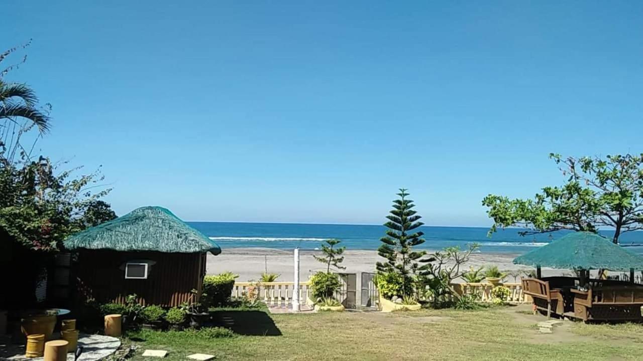 Seabreeze Beachfront Home And Cottages New Management サンフアン エクステリア 写真